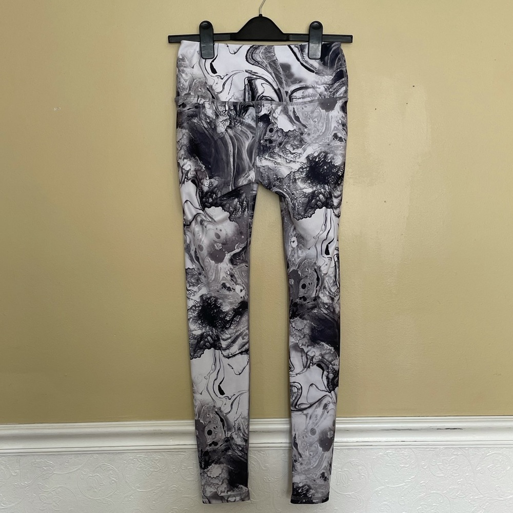 NOLI Active Marble Leggings Size Small
